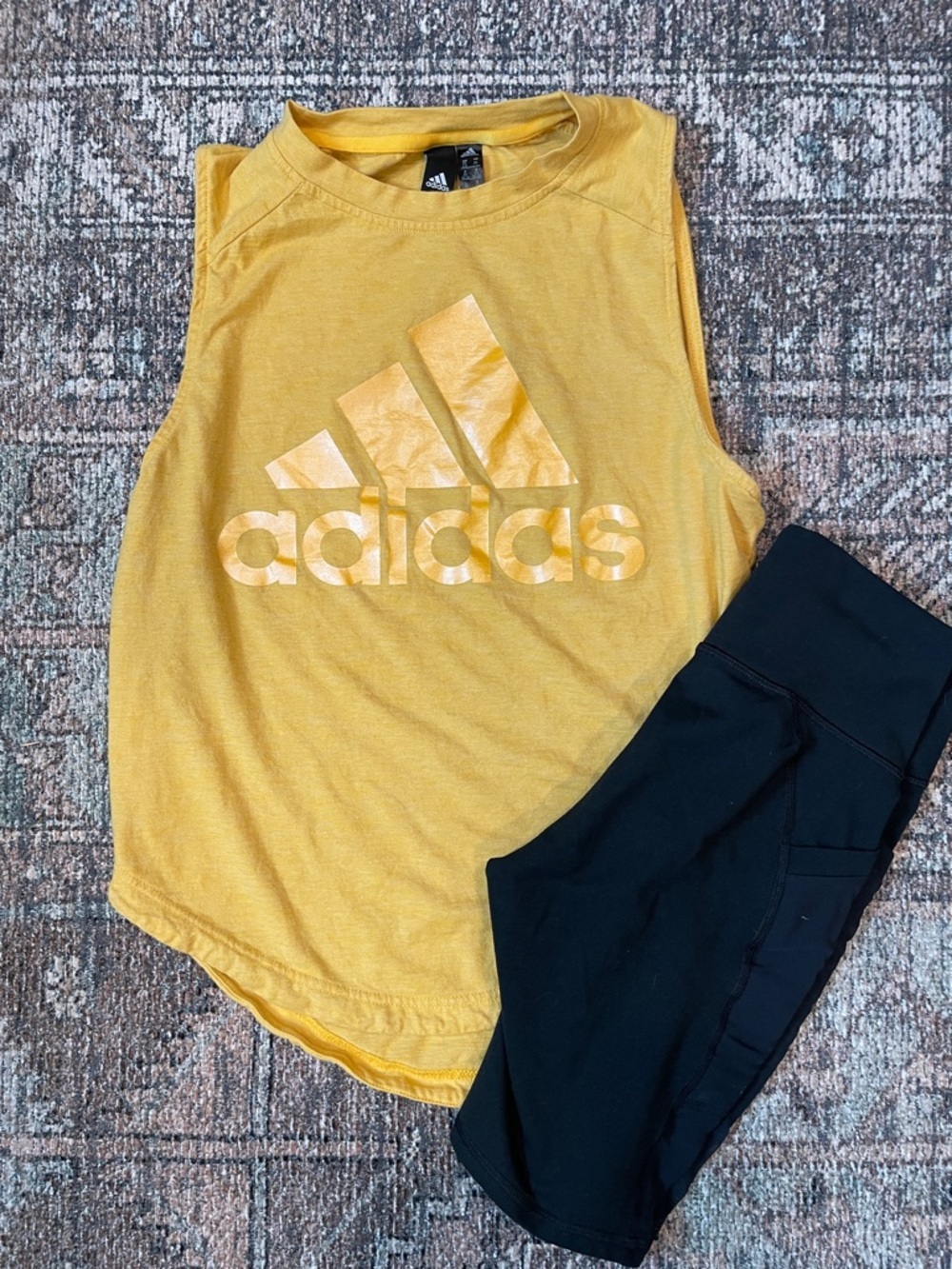 Adidas Yellow Logo Muscle Tank XS Women’s Sleeveless Workout Gym Top